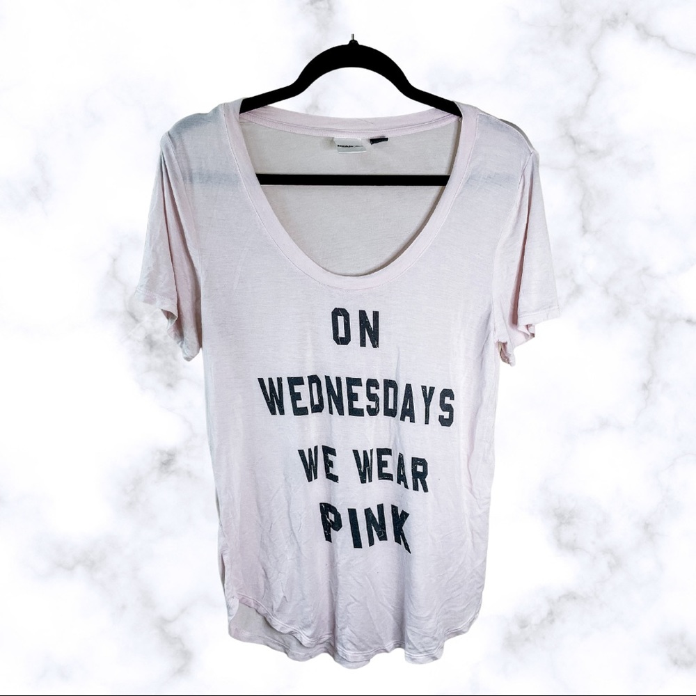 Mean Girls On Wednesdays We Wear Pink Graphic Tshirt